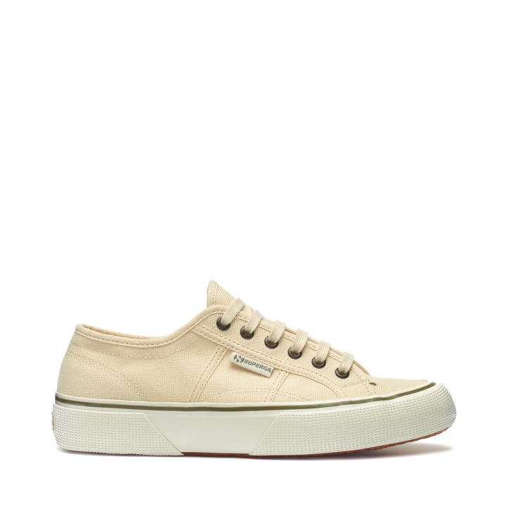 Superga Baskets 2490 Bold - Coquille D'oeuf